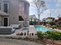  of property in Queensburgh