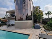  of property in Queensburgh