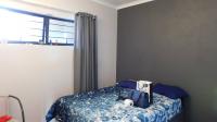 Bed Room 1 - 11 square meters of property in Umbogintwini