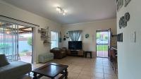 Lounges - 24 square meters of property in Brackenfell South