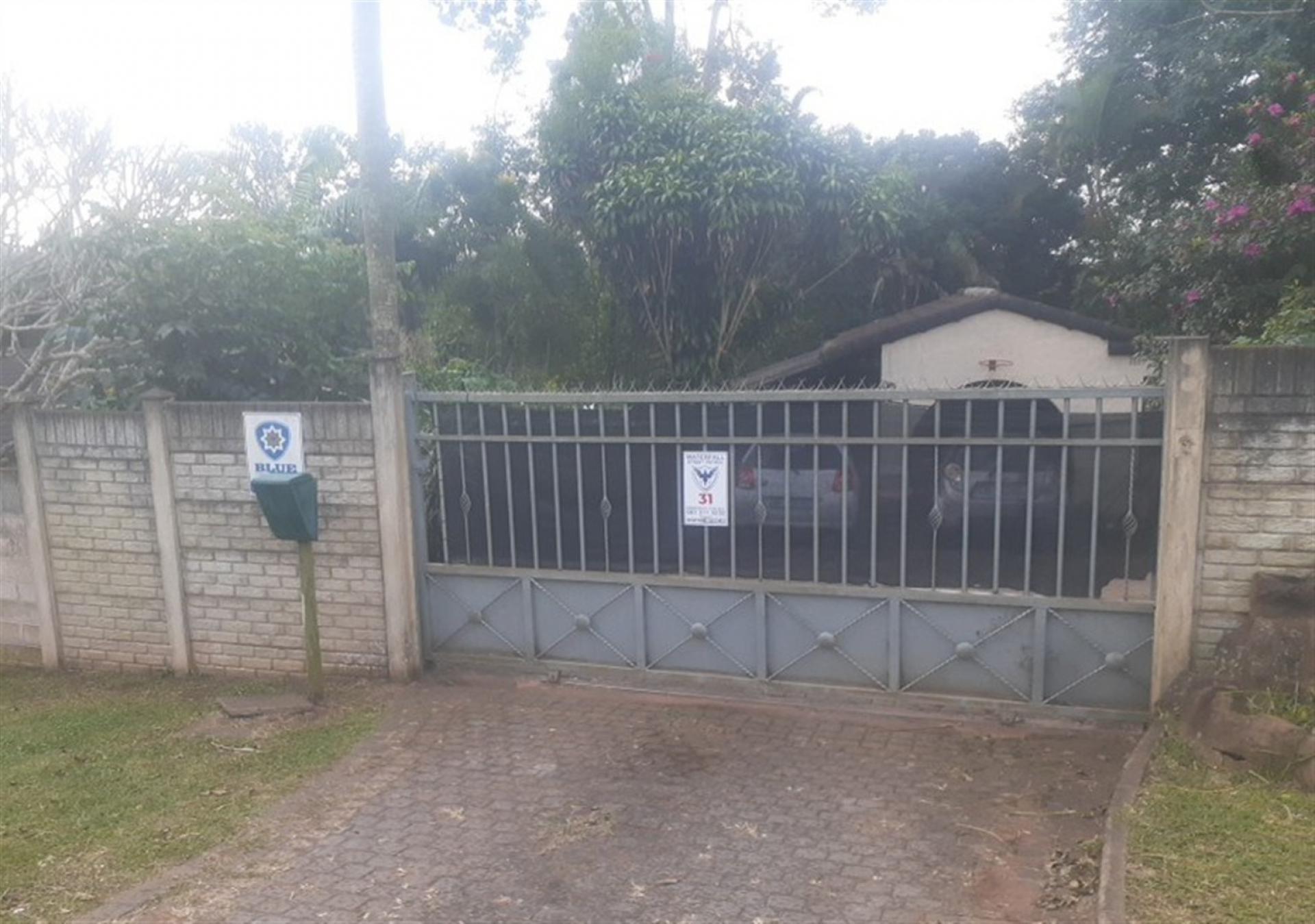 Front View of property in Waterfall