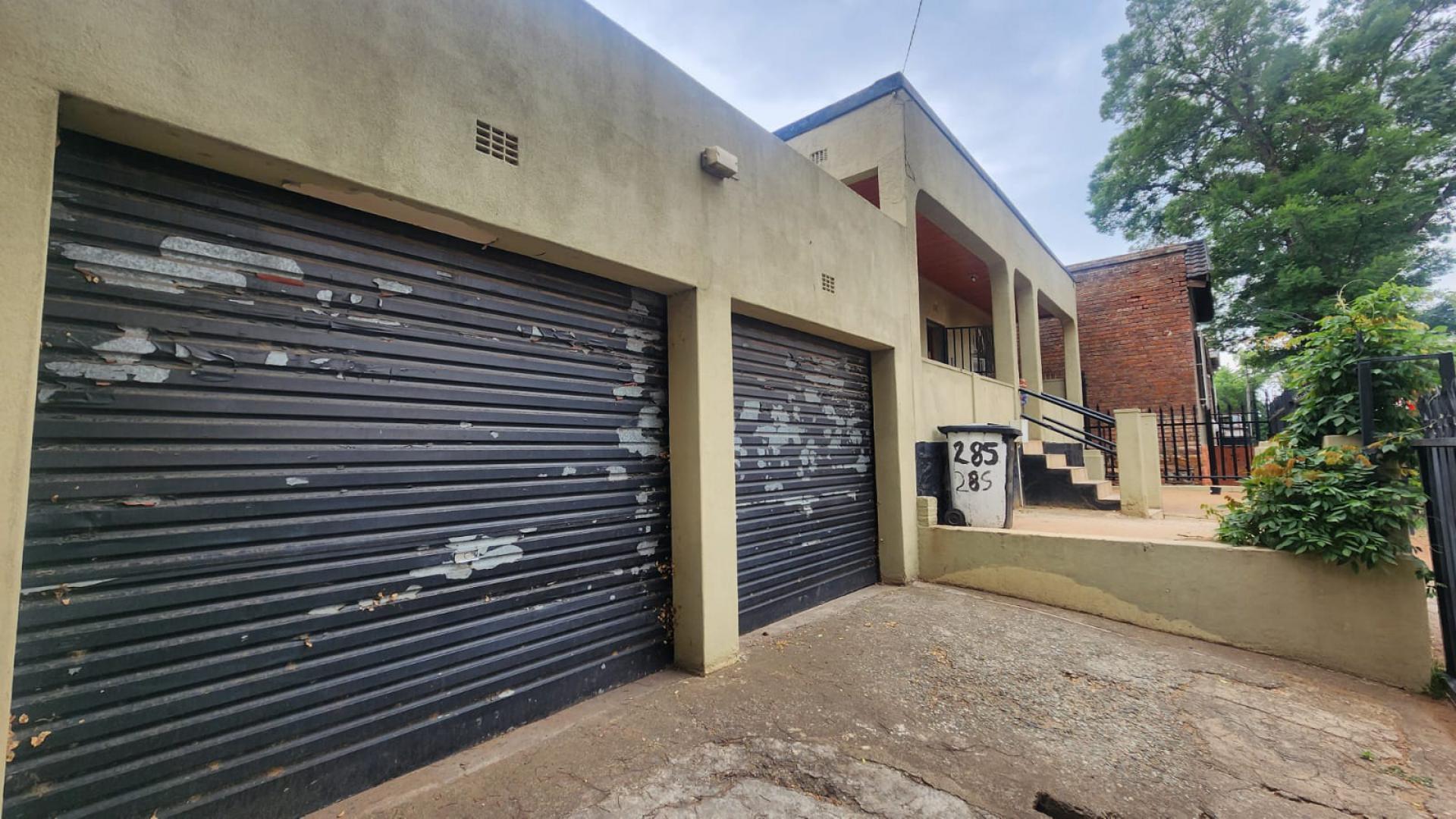 Front View of property in Jeppestown