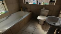 Bathroom 1 of property in Jeppestown