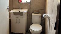 Bathroom 2 of property in Kimberley