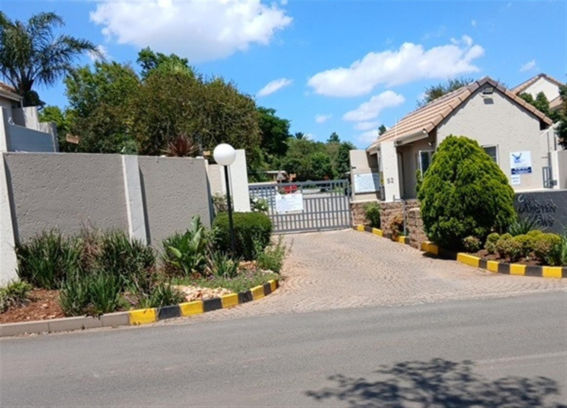 Front View of property in Edenvale