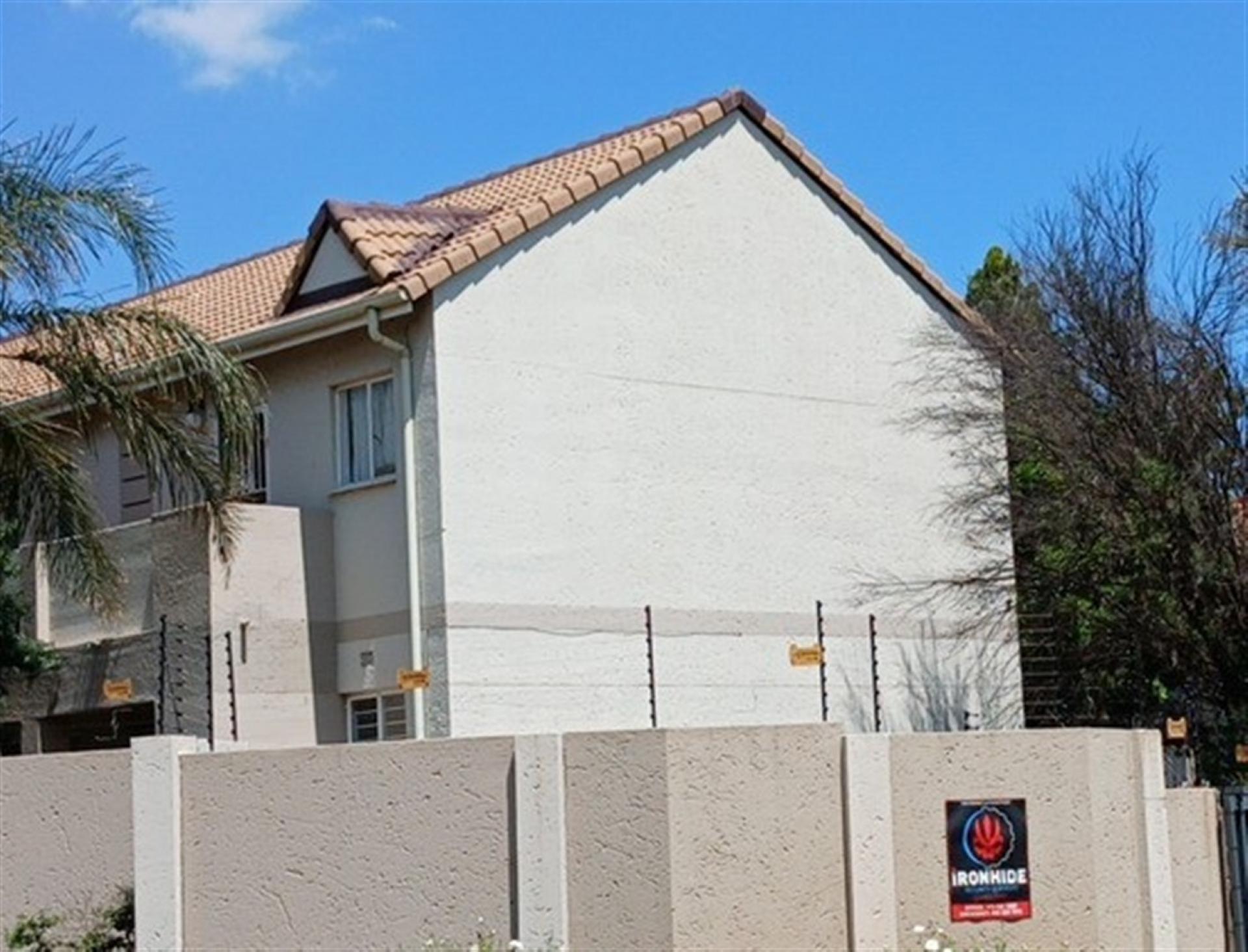 Front View of property in Edenvale