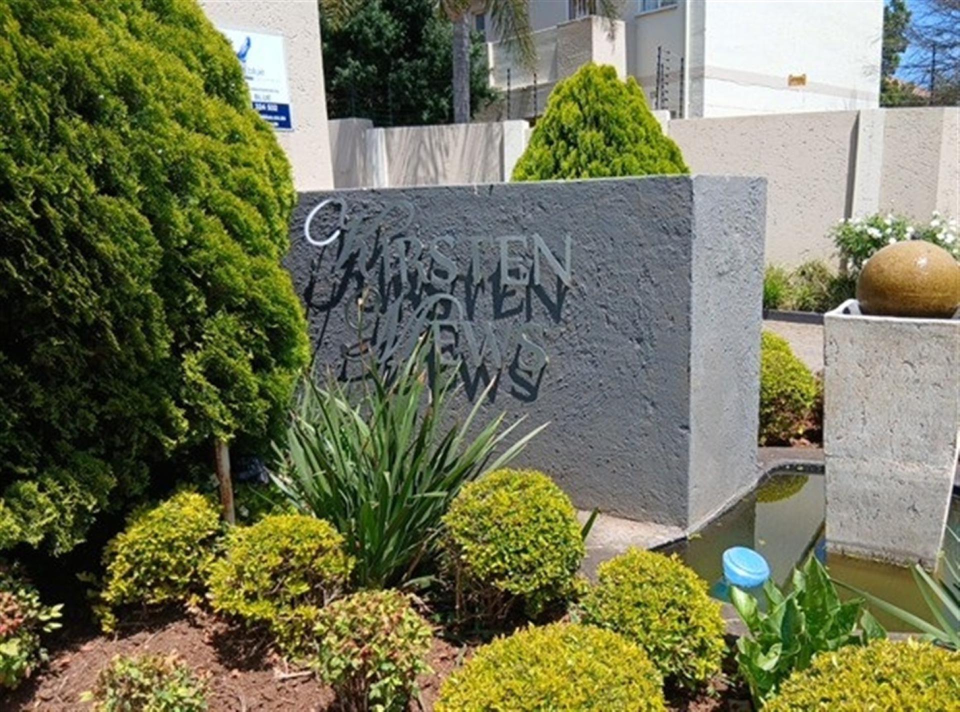 Front View of property in Edenvale