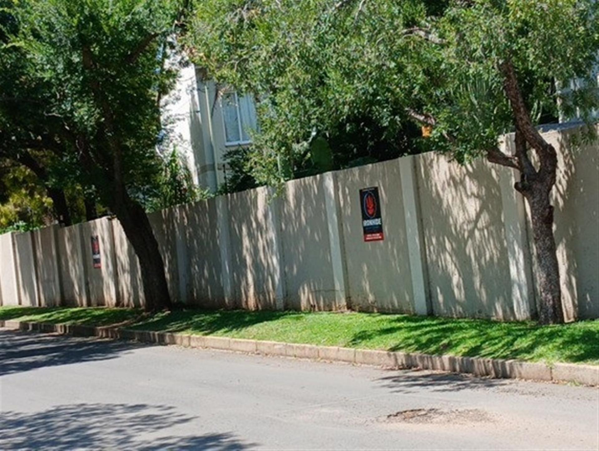 Front View of property in Edenvale