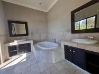 Main Bathroom of property in Woodlands Hills Wildlife Estate