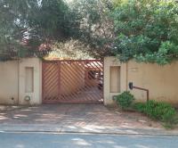 Front View of property in Douglasdale