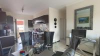 Lounges - 10 square meters of property in Gleneagles