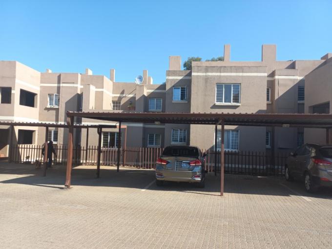 2 Bedroom Apartment for Sale For Sale in Primrose - MR594974