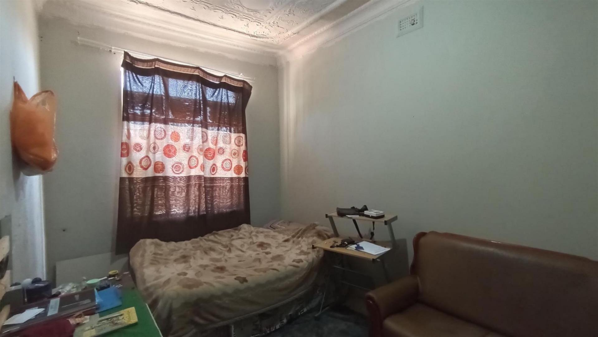 Bed Room 2 - 30 square meters of property in Rosettenville