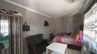 Bed Room 2 - 30 square meters of property in Rosettenville