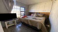 Bed Room 2 of property in Hlanganani Village