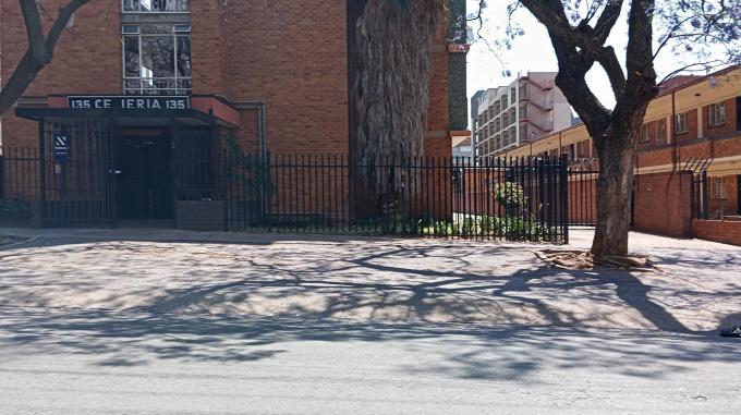 SA Home Loans Sale in Execution 3 Bedroom Apartment for Sale in Sunnyside - MR595266