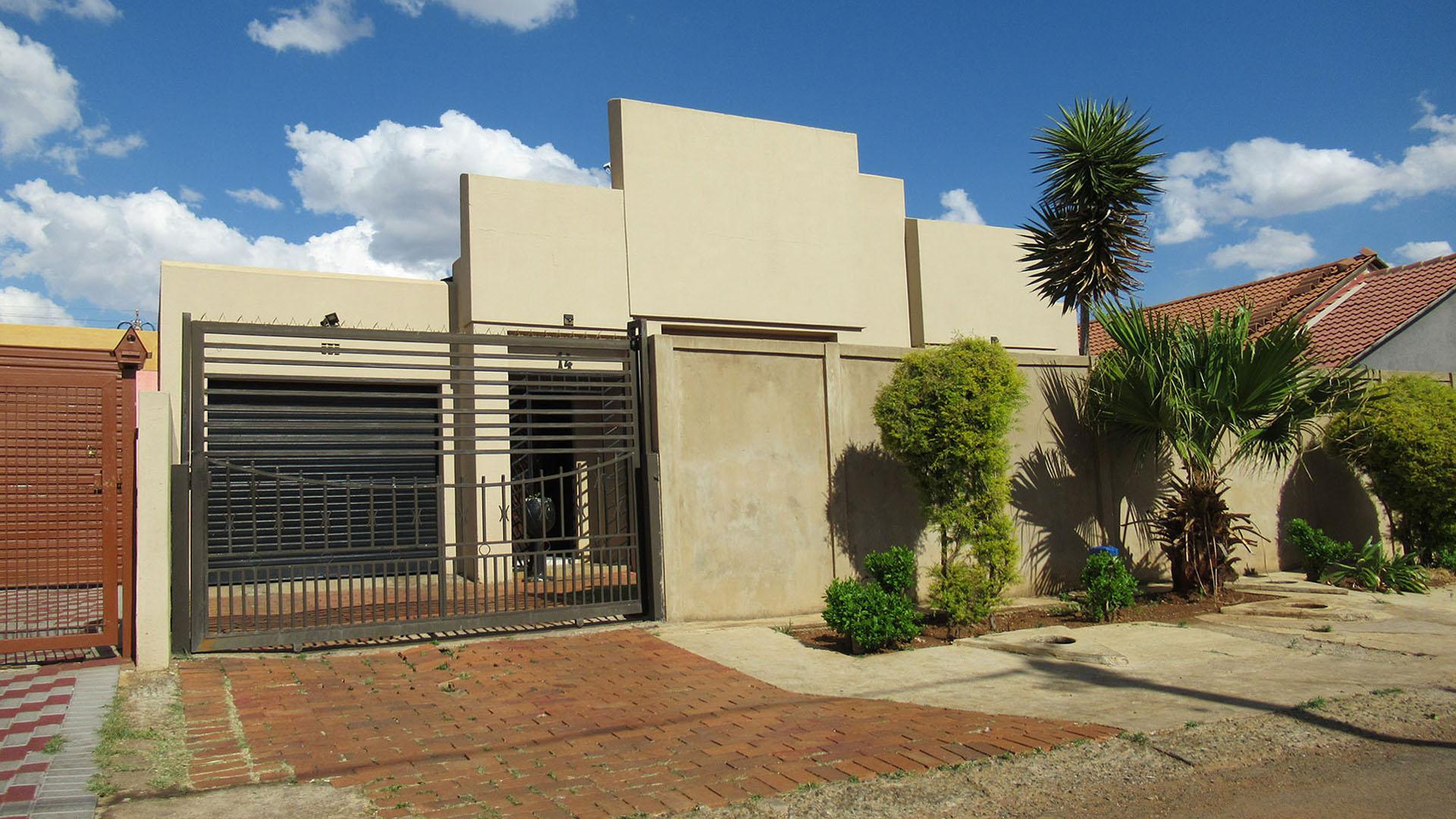 Front View of property in Ennerdale South