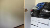 Bed Room 1 - 10 square meters of property in Eldorado Park AH