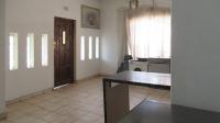 Lounges - 36 square meters of property in Eldorado Park AH