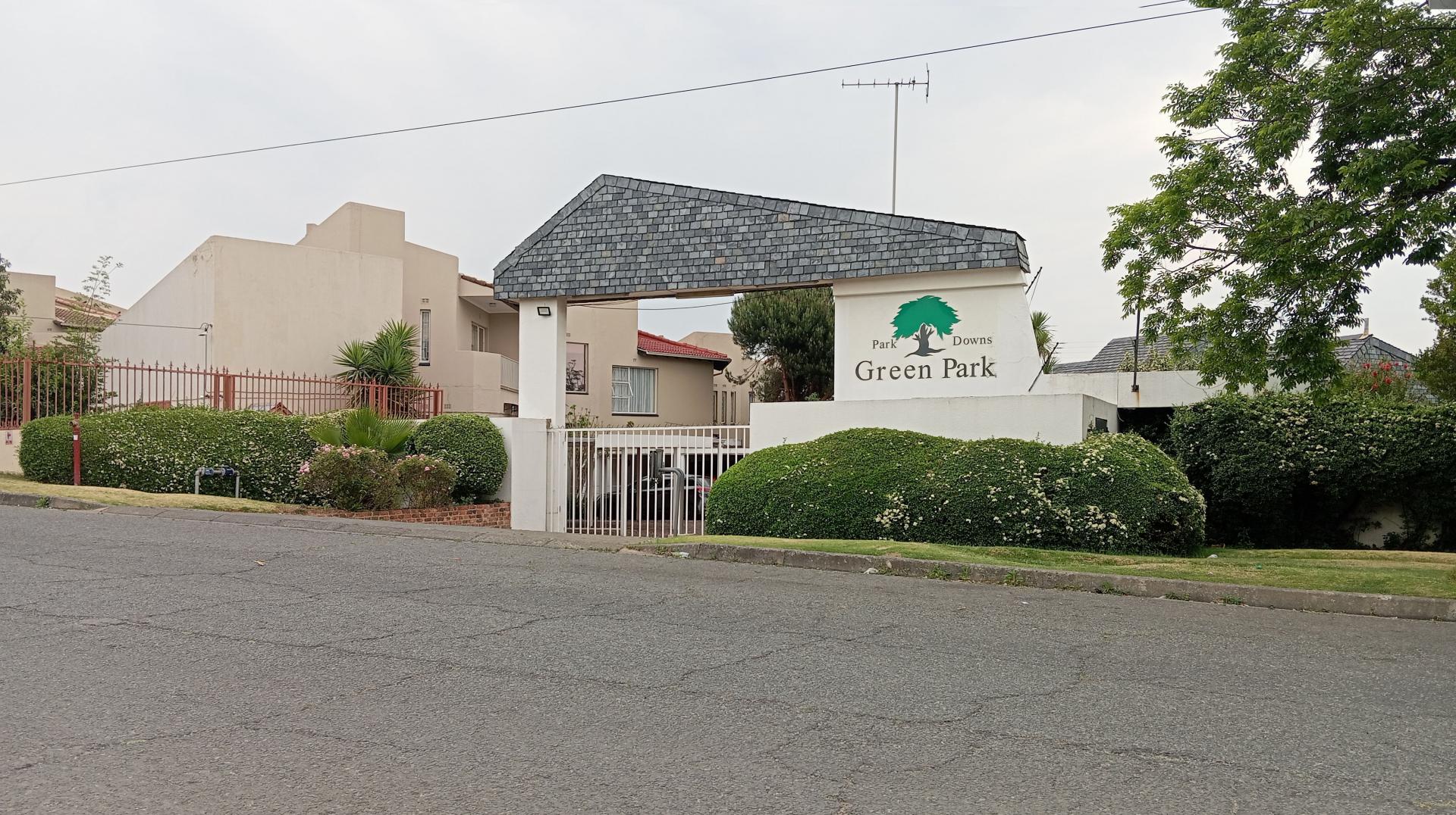 Front View of property in Corlett Gardens