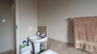 Bathroom 1 - 4 square meters of property in Watervalspruit (Midrand)