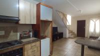 Kitchen - 8 square meters of property in Sky City