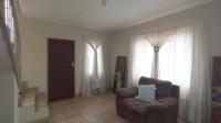 Lounges - 11 square meters of property in Sky City
