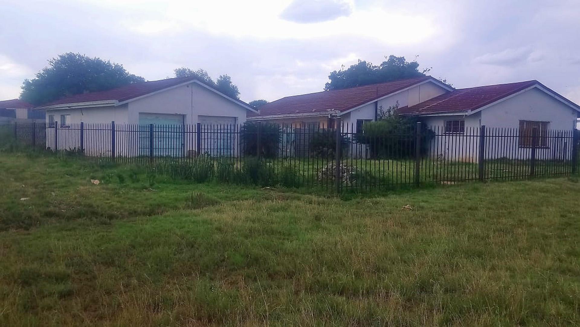 FNB Quick Sell 4 Bedroom House for Sale in Allanridge MR59