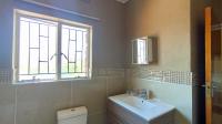 Bathroom 1 - 7 square meters of property in Birchleigh