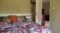 Bed Room 2 - 13 square meters of property in Comet