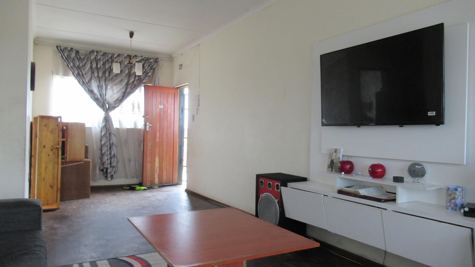 Spaces - 13 square meters of property in Haddon