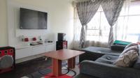 Lounges - 20 square meters of property in Haddon