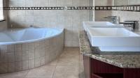 Main Bathroom - 10 square meters of property in Woodlands Hills Wildlife Estate