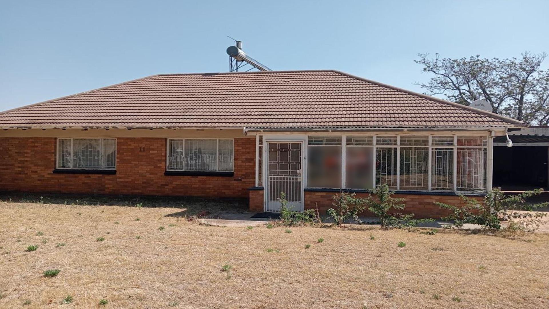 Front View of property in Stilfontein