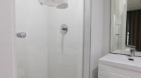 Main Bathroom - 4 square meters of property in Hillhead