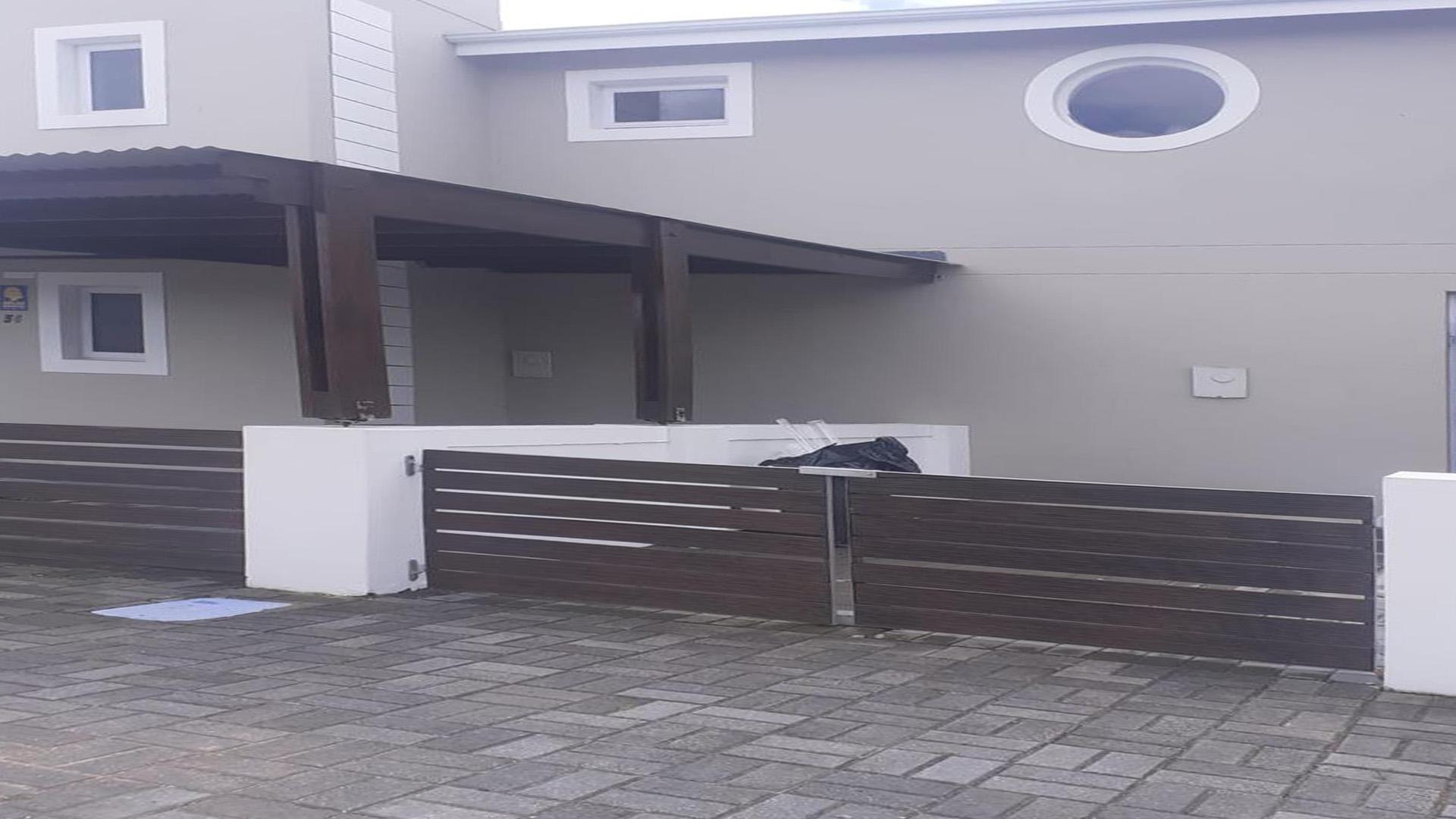Front View of property in Parsons Vlei