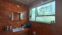 Main Bathroom - 4 square meters of property in Krugersdorp North