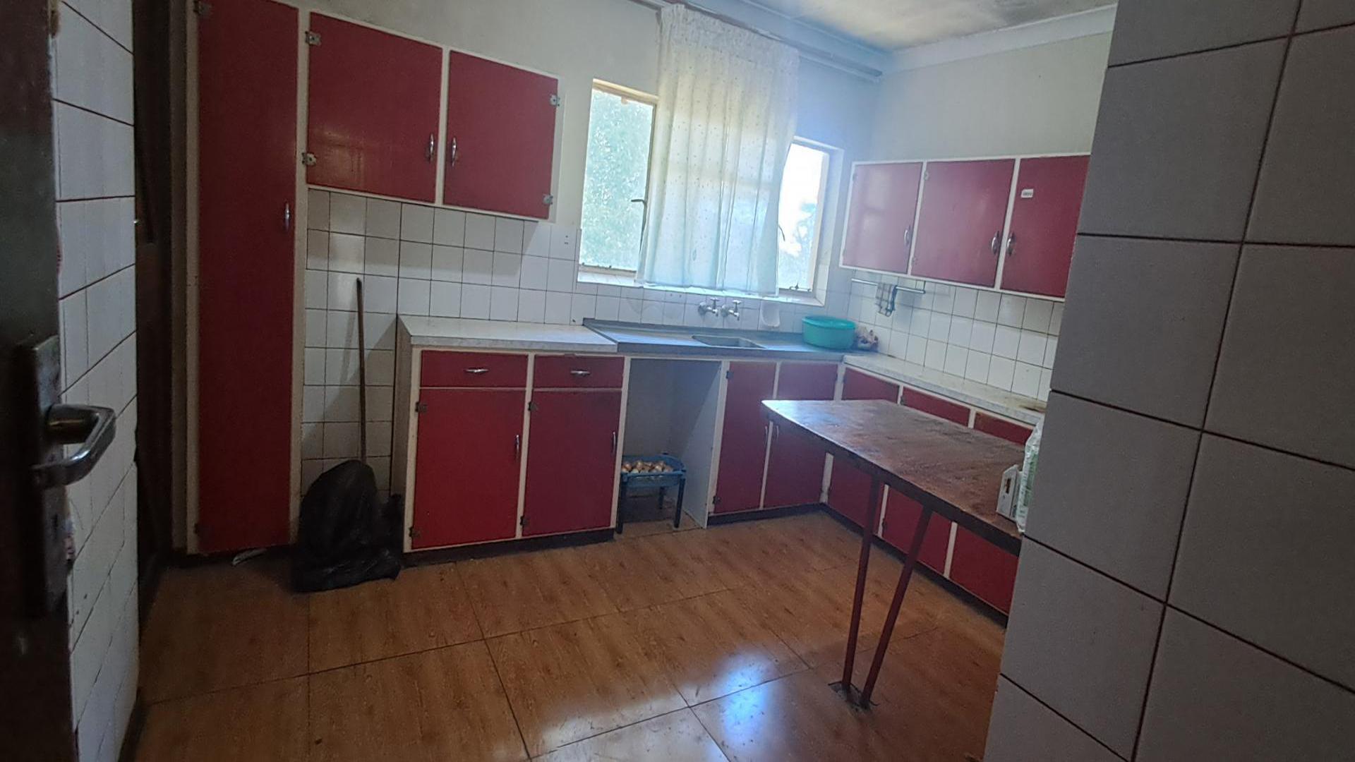 Kitchen of property in King Williams Town