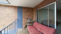 Balcony - 9 square meters of property in Sunnyside