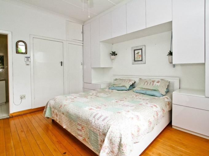 4 Bedroom House for Sale For Sale in Mountain View JHB M