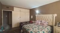 Bed Room 2 - 21 square meters of property in Vanderbijlpark