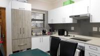 Kitchen - 13 square meters of property in Umhlanga Ridge
