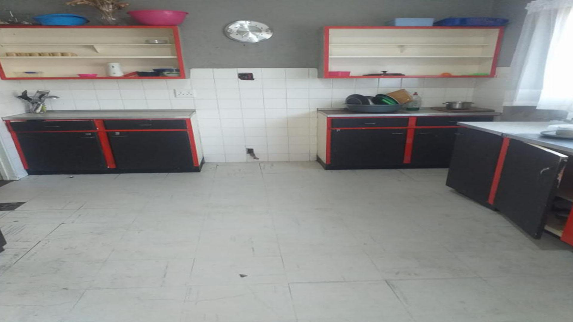 Kitchen of property in Grootvlei