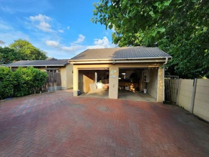 3 Bedroom House for Sale For Sale in Brackenhurst MR595772