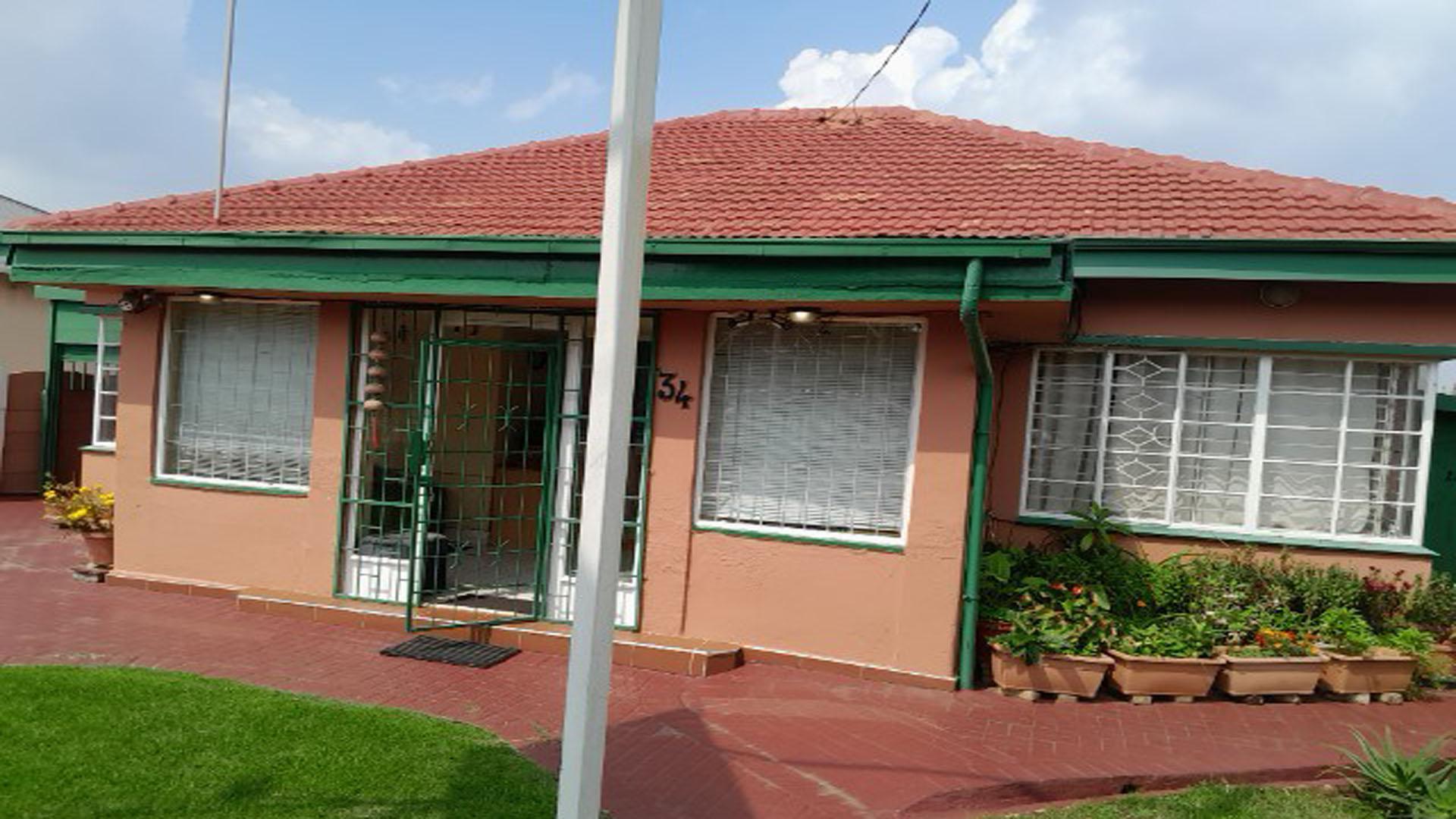 Front View of property in Germiston