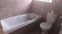 Bathroom 1 of property in Fleurhof