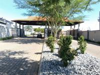 Front View of property in Olympus