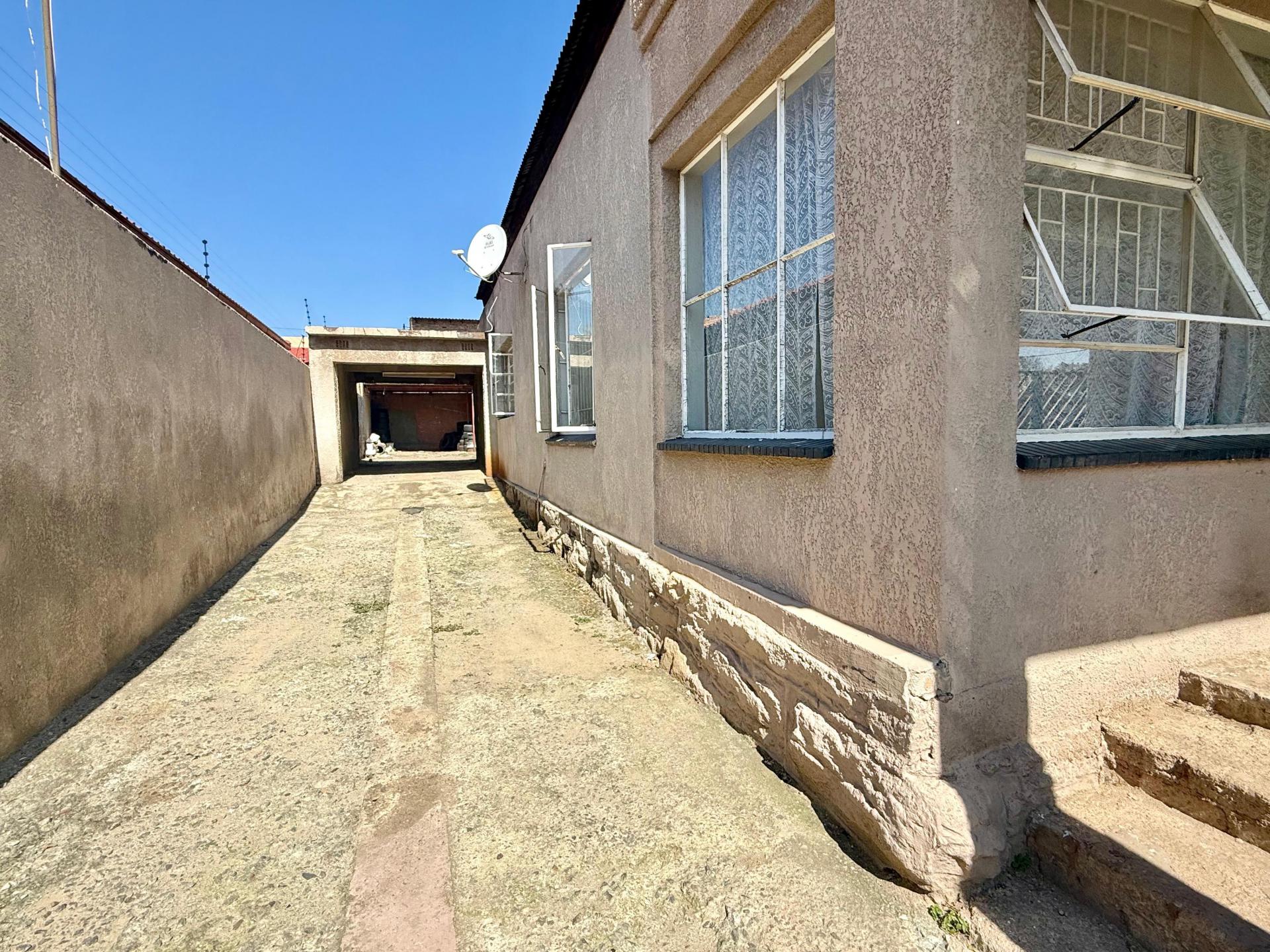 Front View of property in Kenilworth - JHB