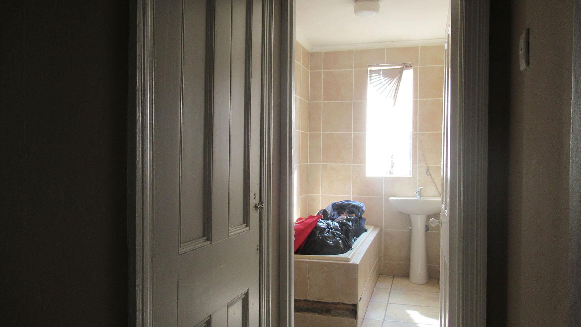 Spaces - 31 square meters of property in Kenilworth - JHB