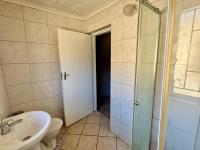 Bathroom 1 of property in Kenilworth - JHB